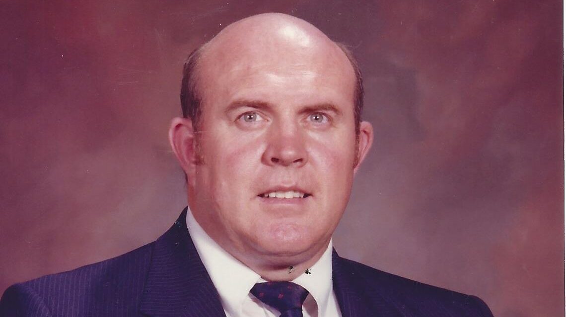 Man in formal suit and tie